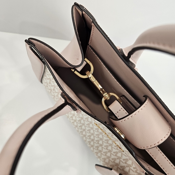 Michael Kors MK Kali Pink Signature Satchel Purse Bag - Brand New!! - Picture 3 of 16